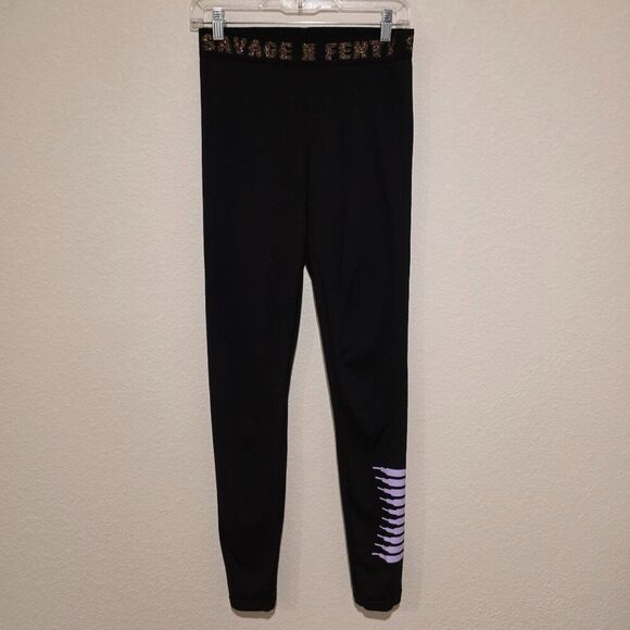 Savage X Fenty Leggings Sz M - Picture 1 of 4